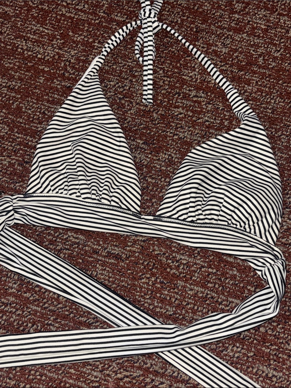 Victoria’s Secret bikini top striped black/white small stripe classic halter‎ Xs